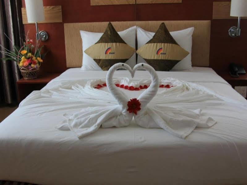 Vian Hotel Da Nang Exterior foto